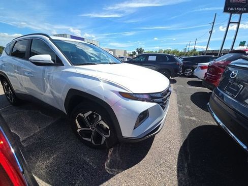 Used 2022 Hyundai Tucson SEL w/ Convenience Package AWD/4WD image 10