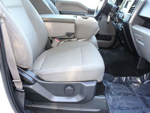 Used 2016 Ford F150 XLT w/ Equipment Group 301A Mid image 17