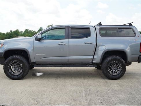 Used 2020 Chevrolet Colorado ZR2 AWD/4WD image 2