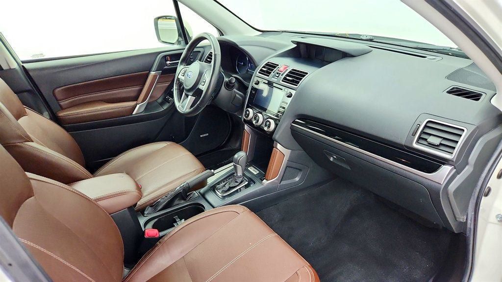 Used 2018 Subaru Forester 2.5i Touring AWD/4WD image 39