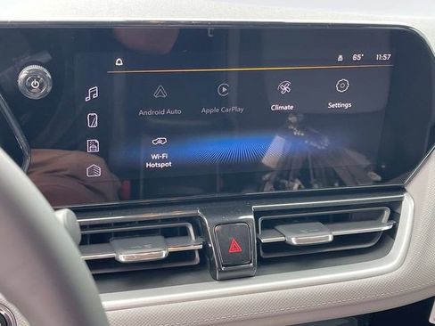 New 2026 Chevrolet TrailBlazer LT w/ Convenience Package FWD image 25