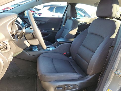 Used 2024 Chevrolet Malibu LT image 12