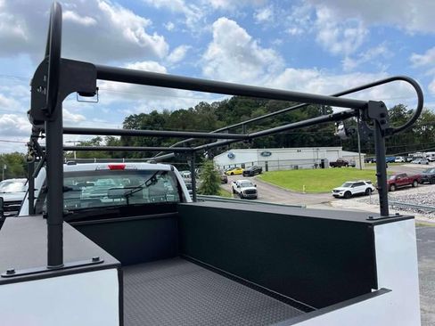 New 2026 Ford F250 XL w/ XL Chrome Package RWD image 13