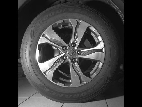 Used 2017 Honda CR-V LX image 12