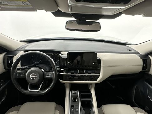 Used 2022 Nissan Pathfinder SL image 25