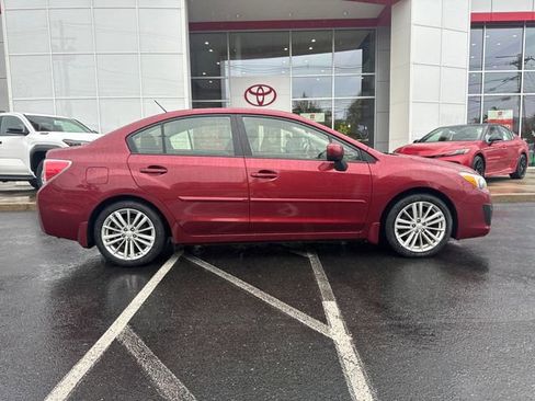 Used 2013 Subaru Impreza 2.0i Premium AWD/4WD image 2