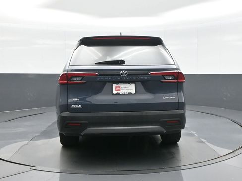 Certified 2025 Toyota Grand Highlander AWD image 8