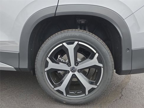 New 2026 Volkswagen Tiguan SE image 10