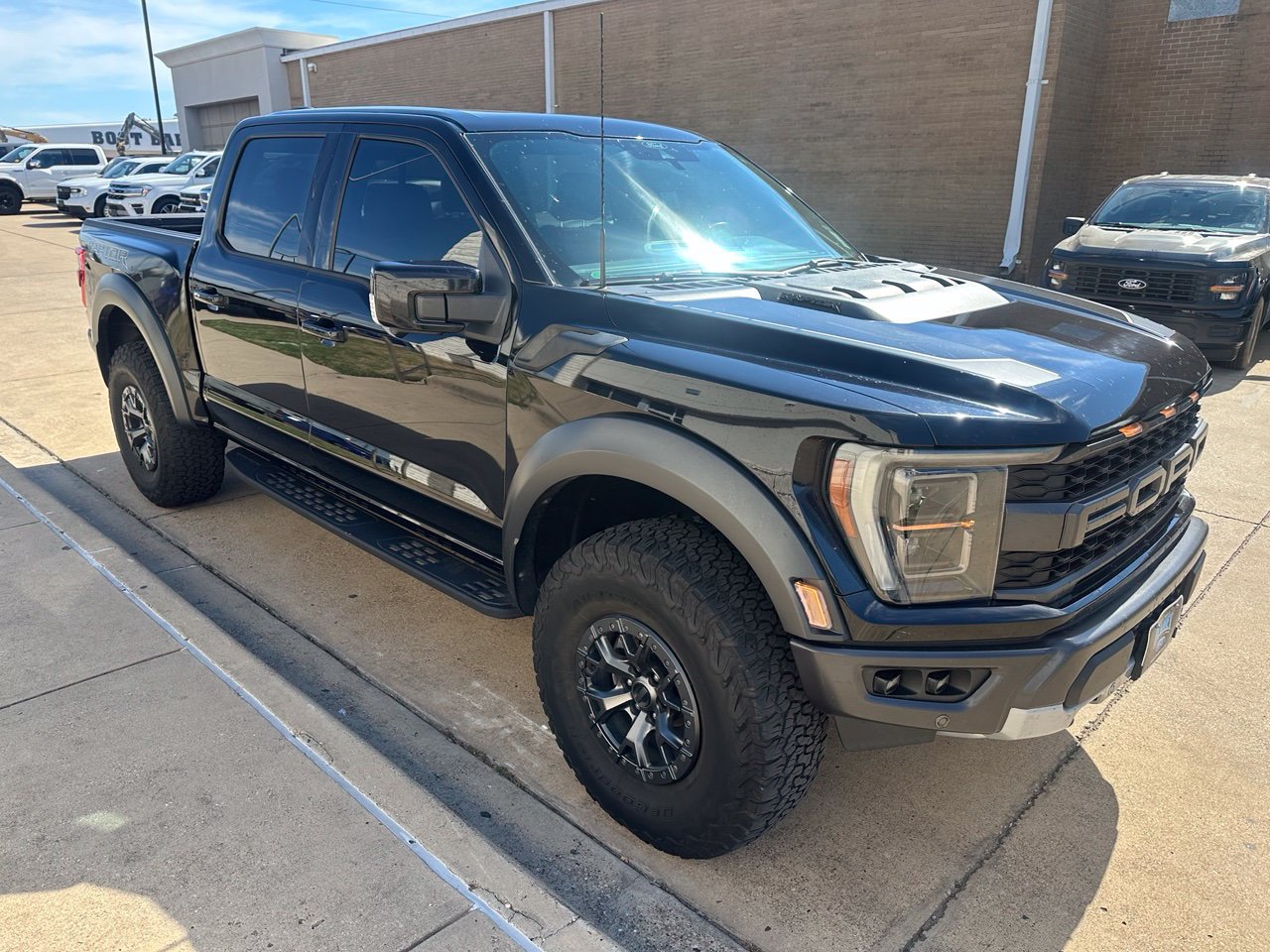Used 2021 Ford F150 Raptor w/ Raptor 37 Performance Package AWD/4WD image 1