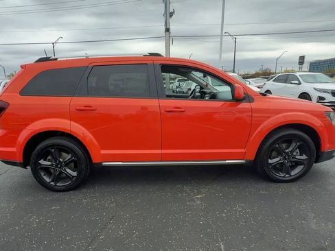 Used 2019 Dodge Journey Crossroad image 9