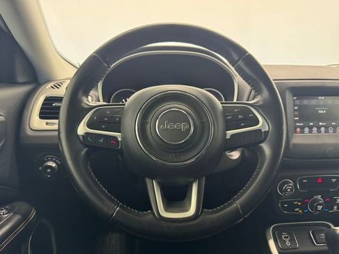 Used 2020 Jeep Compass Latitude image 25