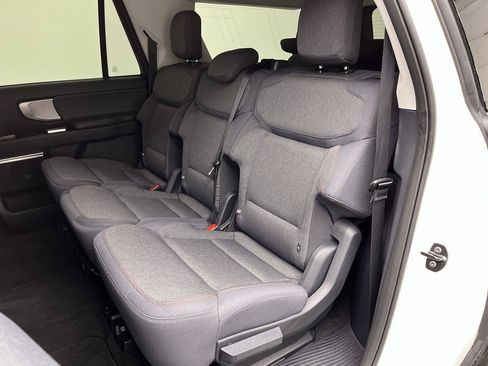 Used 2025 Ford Expedition Max Active AWD/4WD image 11