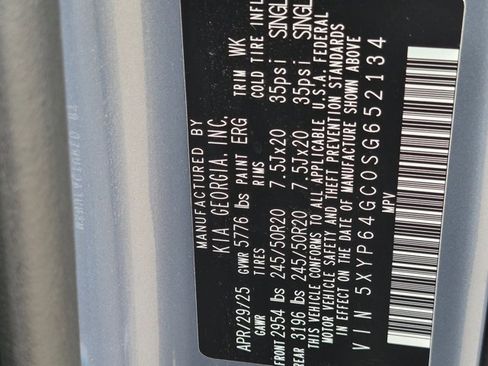 Used 2025 Kia Telluride S image 15