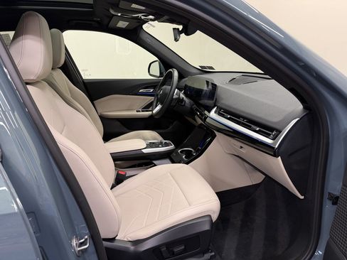 Used 2023 BMW X1 xDrive28i w/ Convenience Package AWD/4WD image 18