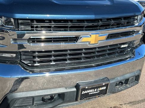 Used 2020 Chevrolet Silverado 1500 LT w/ Texas Edition image 31
