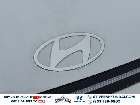 New 2026 Hyundai Kona Limited FWD image 11