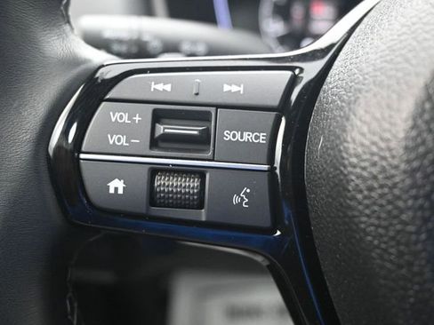 Used 2025 Honda Civic Sport image 13