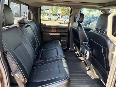 Used 2018 Ford F150 Lariat w/ Equipment Group 502A Luxury image 21