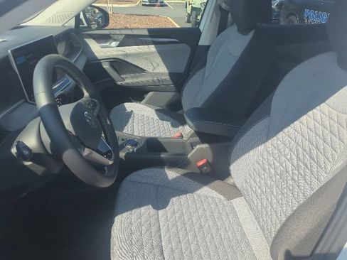 Used 2026 Volkswagen Tiguan S AWD/4WD image 11