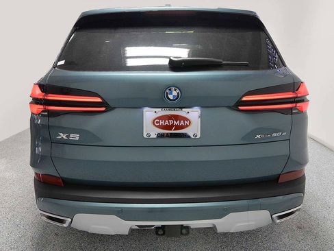 Used 2026 BMW X5 xDrive50e AWD/4WD image 4