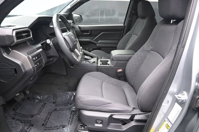 Used 2024 Toyota Tacoma SR5 AWD/4WD image 12