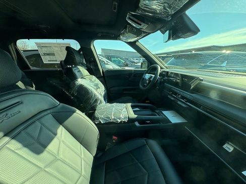 New 2027 Kia Telluride SX X-Line image 3