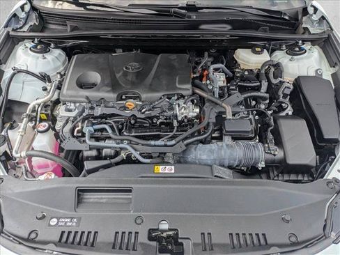Used 2025 Toyota Camry XSE FWD image 20