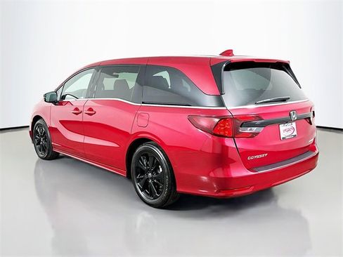 Certified 2024 Honda Odyssey Sport image 19