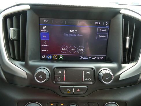 Certified 2022 GMC Terrain SLT AWD/4WD image 33