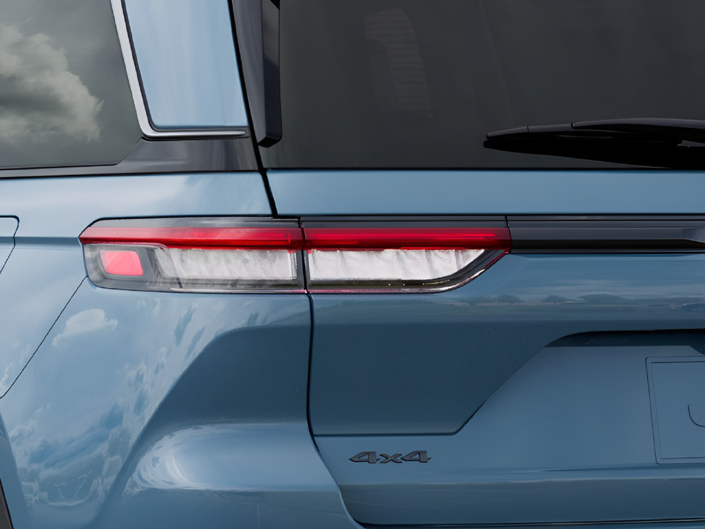 New 2027 Jeep Grand Cherokee Limited AWD/4WD image 10