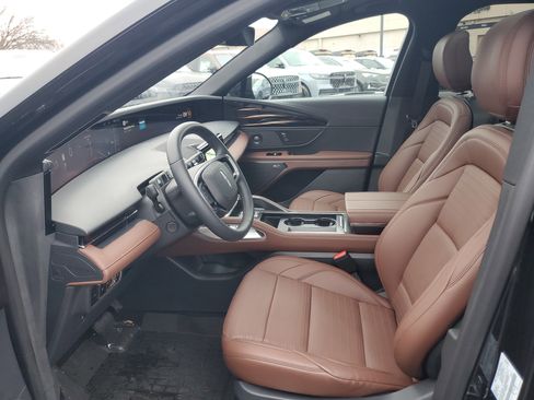 New 2026 Lincoln Nautilus Reserve w/ Jet Appearance Package image 11