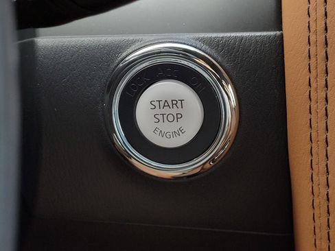 Used 2024 INFINITI QX80 Sensory image 27