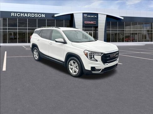 Used 2022 GMC Terrain SLE w/ Driver Convenience Package image 8