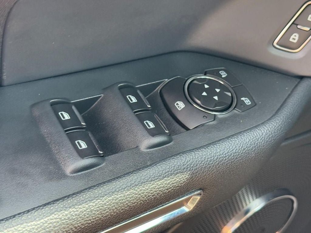 Used 2022 Ford Expedition XL AWD/4WD image 22