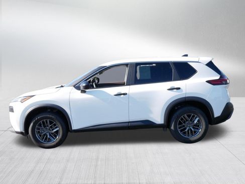 Used 2023 Nissan Rogue S AWD/4WD image 4