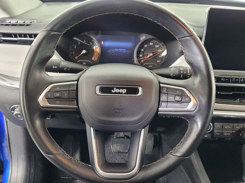 Used 2022 Jeep Compass Limited image 17