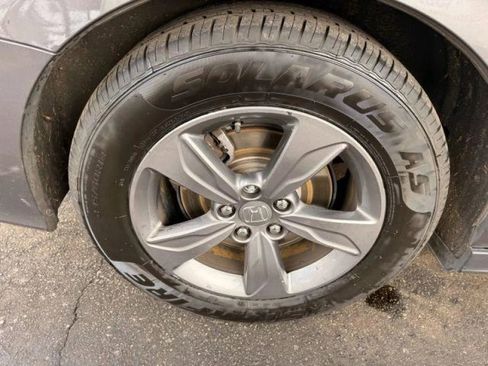 Used 2024 Honda Odyssey EX image 43