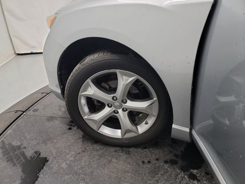 Used 2015 Toyota Venza XLE image 29