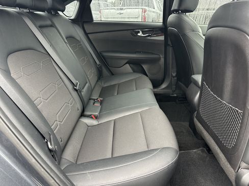 Used 2021 Kia Forte GT-Line w/ GT-Line Premium Package FWD image 16