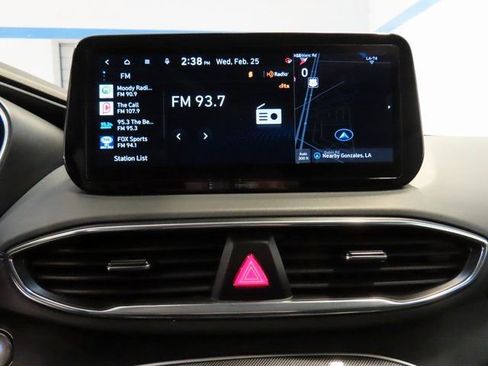 Used 2023 Hyundai Santa Fe SEL image 26