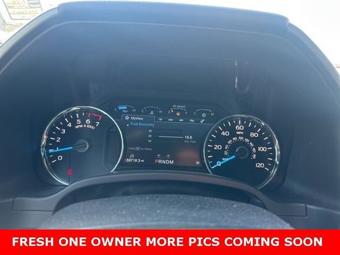 Used 2017 Ford F150 Platinum w/ Equipment Group 701A Luxury image 21