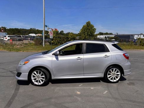 Used 2009 Toyota Matrix XRS FWD image 8