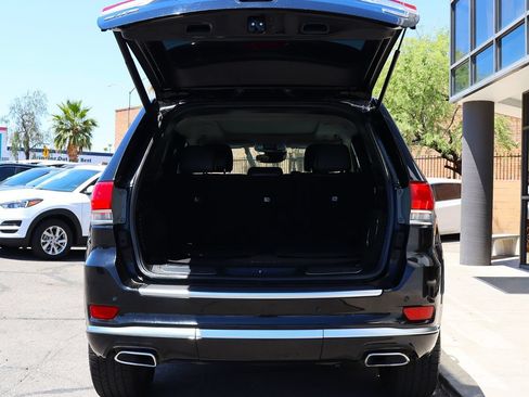 Used 2019 Jeep Grand Cherokee Summit w/ Platinum Series Group AWD/4WD image 22