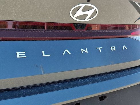 New 2026 Hyundai Elantra Sport FWD image 15
