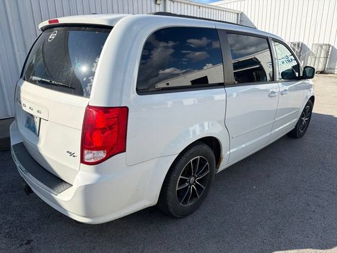Used 2015 Dodge Grand Caravan R/T w/ Driver Convenience Group FWD image 3