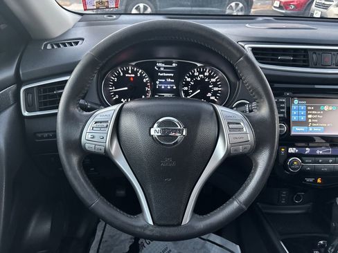 Used 2015 Nissan Rogue SL w/ SL Premium Package image 17