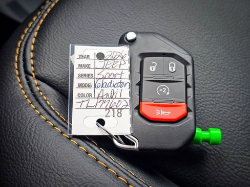 New 2026 Jeep Gladiator Sahara image 34