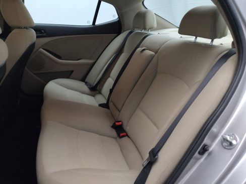 Used 2013 Kia Optima LX FWD image 18