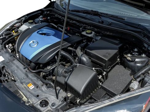 Used 2012 MAZDA MAZDA3 i Grand Touring w/ Tech Pkg FWD image 51