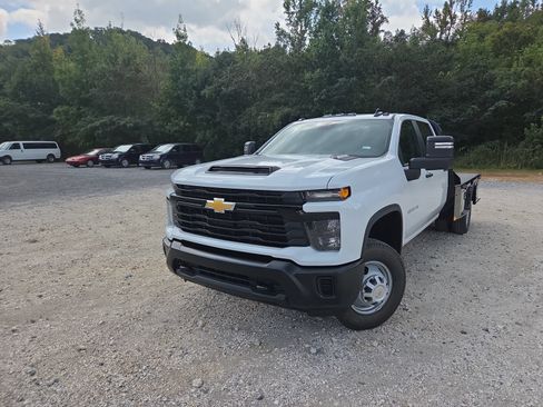 New 2026 Chevrolet Silverado 3500 W/T w/ WT Convenience Package AWD/4WD image 11